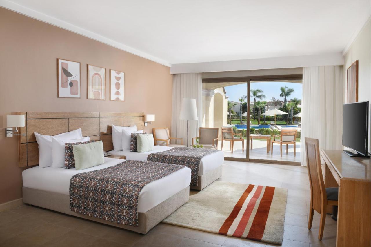 Jaz Little Venice Golf Resort Айн-Сохна Экстерьер фото